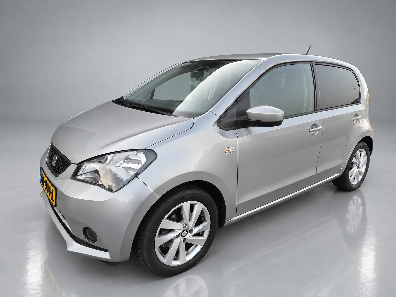 SEAT Mii (2015) — foto 1