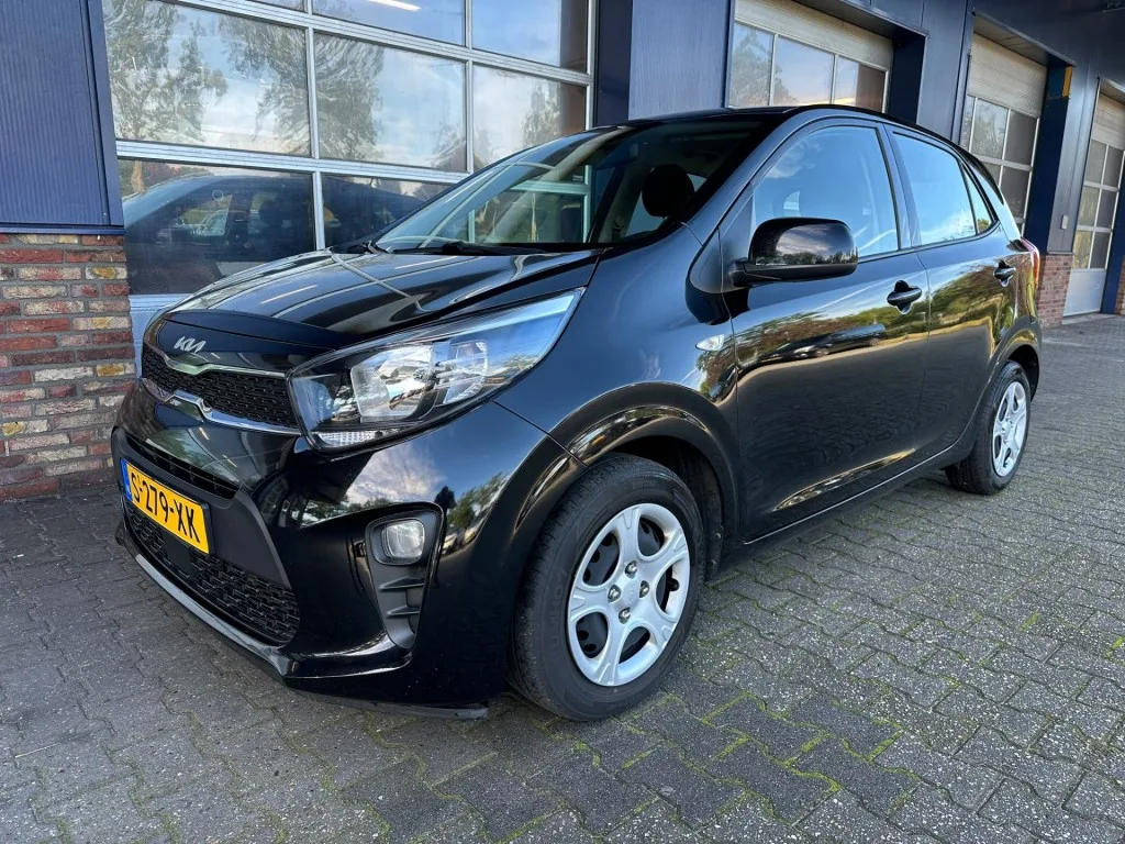Kia Picanto (2023) — foto 1