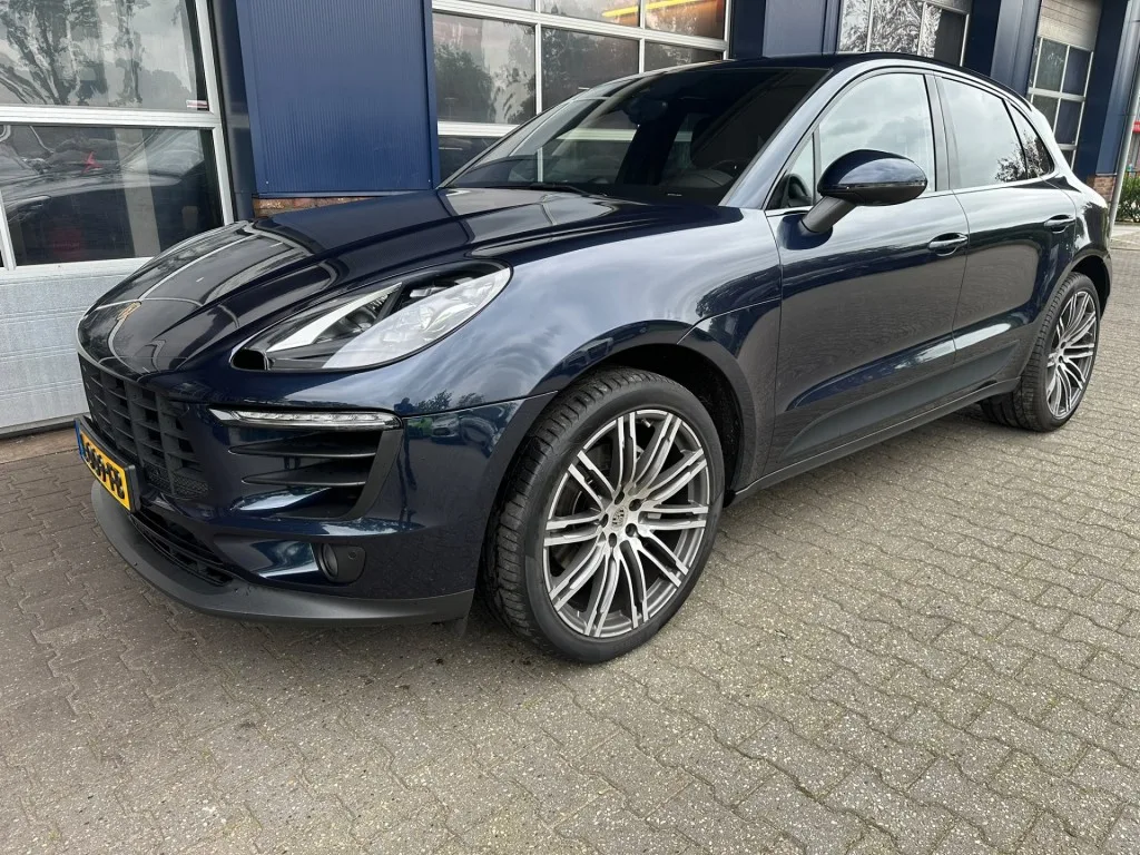 Porsche Macan (2018) — foto 1