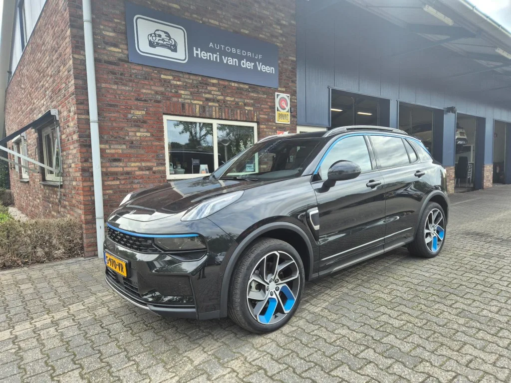 Lynk & Co 01 (2023) — foto 1