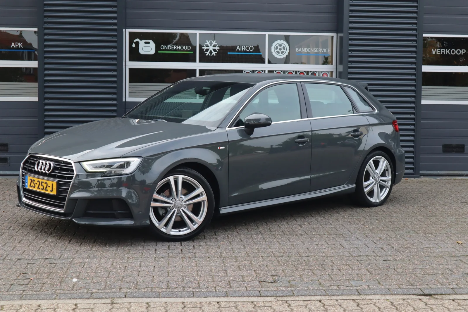 Audi A3 (2019) — foto 1