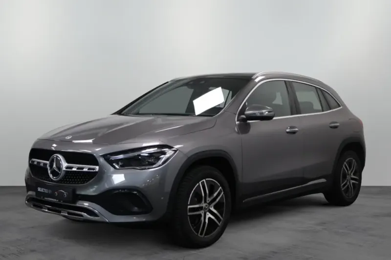 Mercedes-Benz GLA (2021)