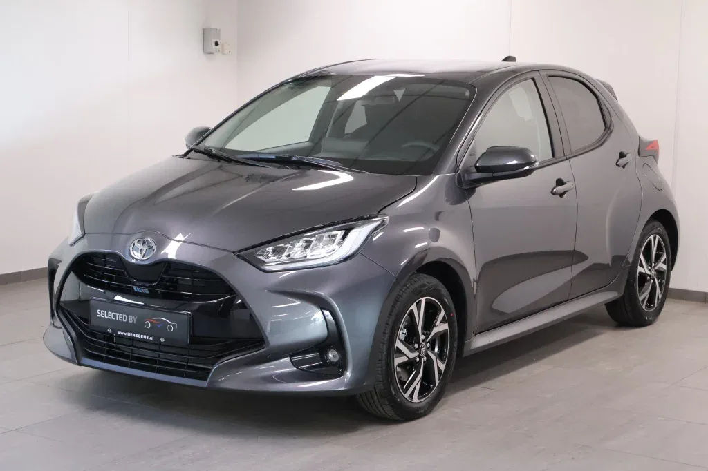 Toyota Yaris (2026) — foto 1