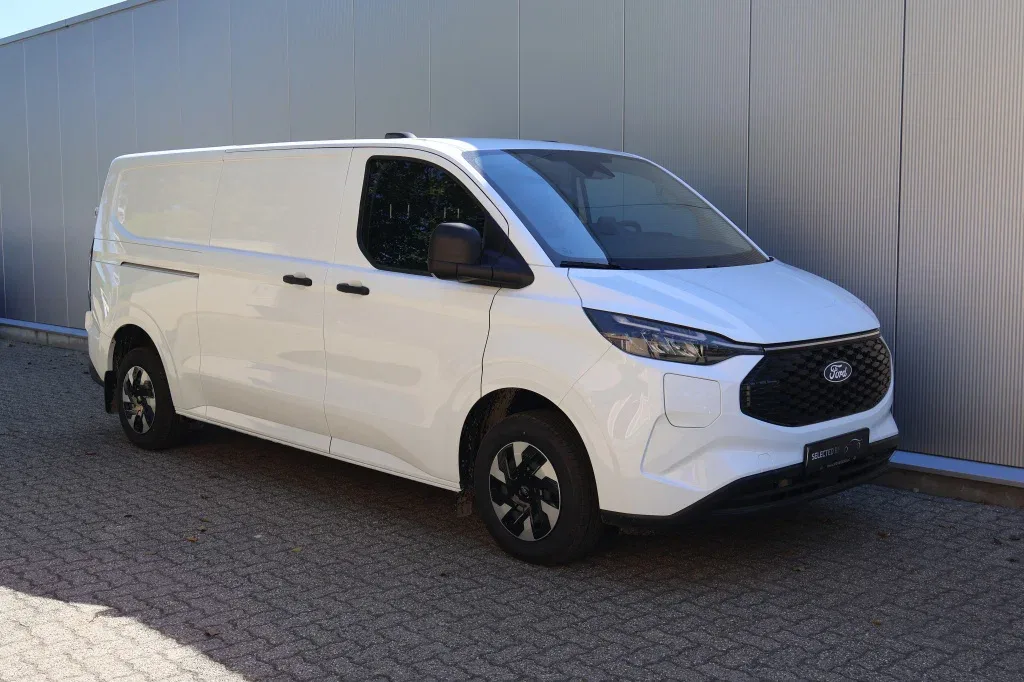 Ford E-Transit Custom (2026) — foto 1