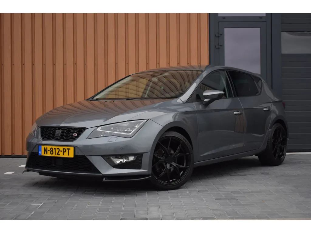 SEAT Leon (2016) — foto 1