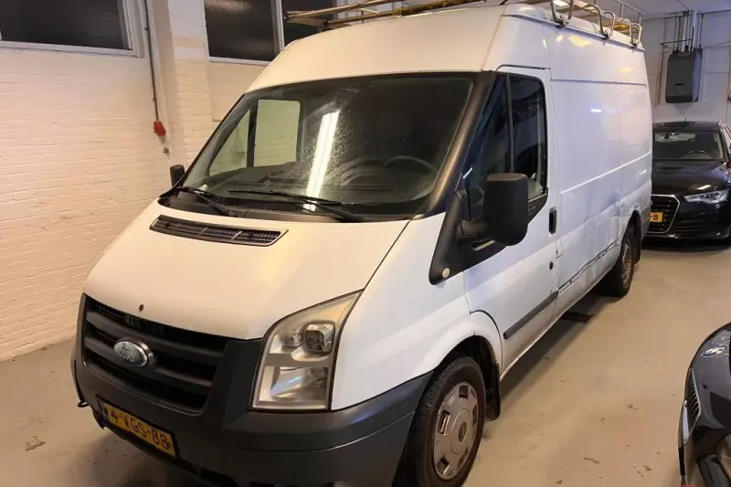 Ford Transit (2010)
