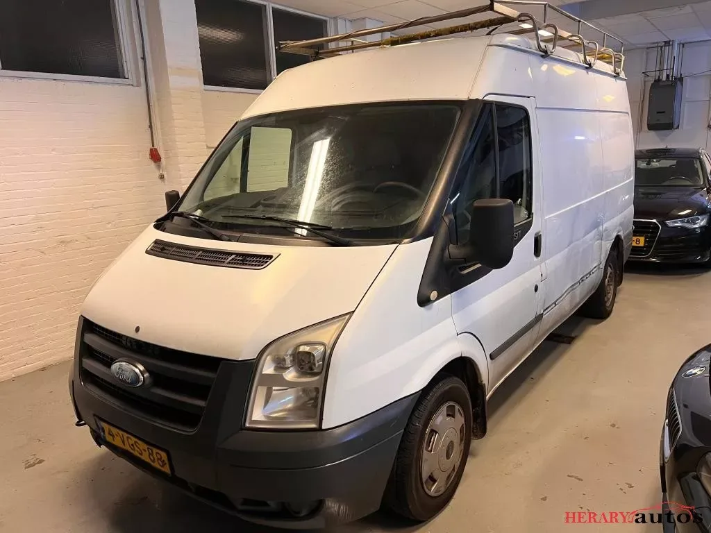Ford Transit (2010) — foto 1
