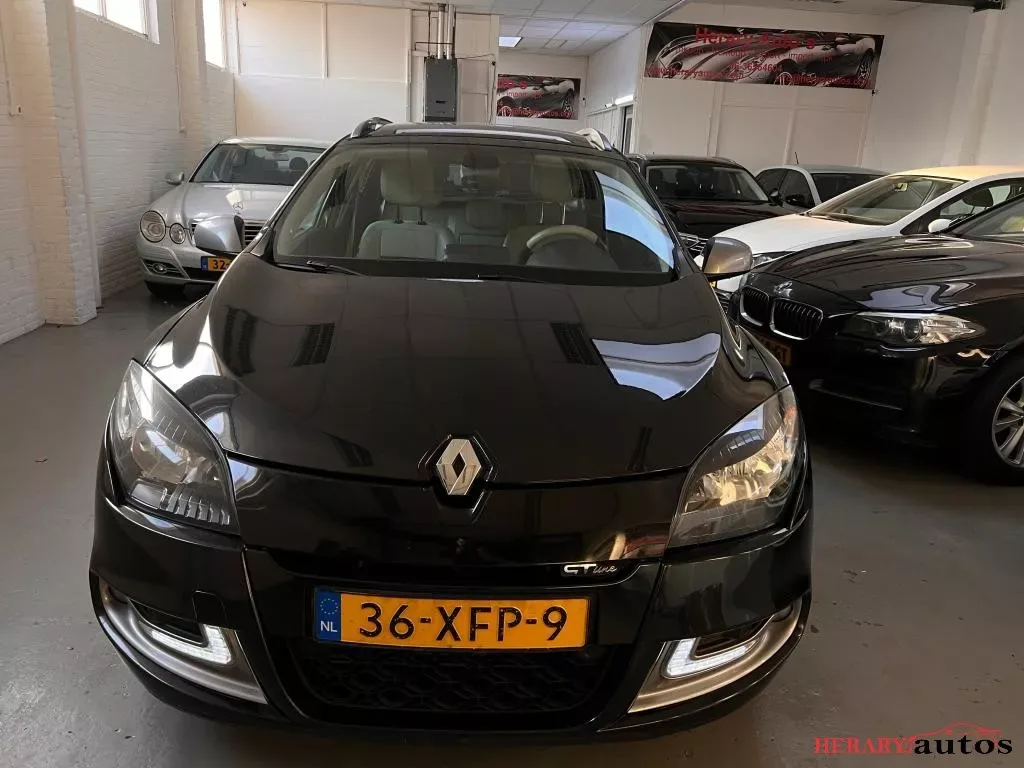 RENAULT MÉGANE 1.5 DCI 110ch GT-LINE - TOIT PANORAMIQUE - CAMÉRA DE RECUL - SEMI-CUIR - GPS - CLIMATISATION