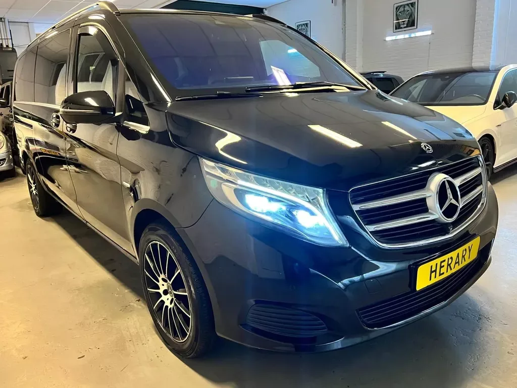 Mercedes-Benz V-Klasse (2017) — foto 1