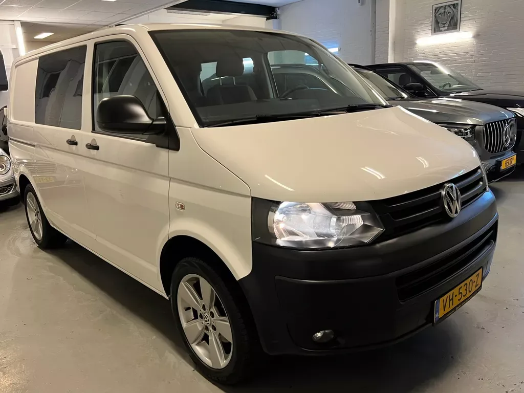 Volkswagen Transporter (2014) — foto 1