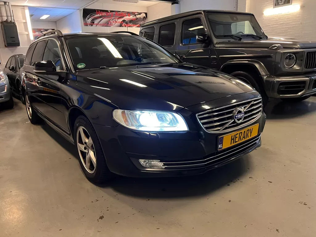 Volvo V70 (2017) — foto 1