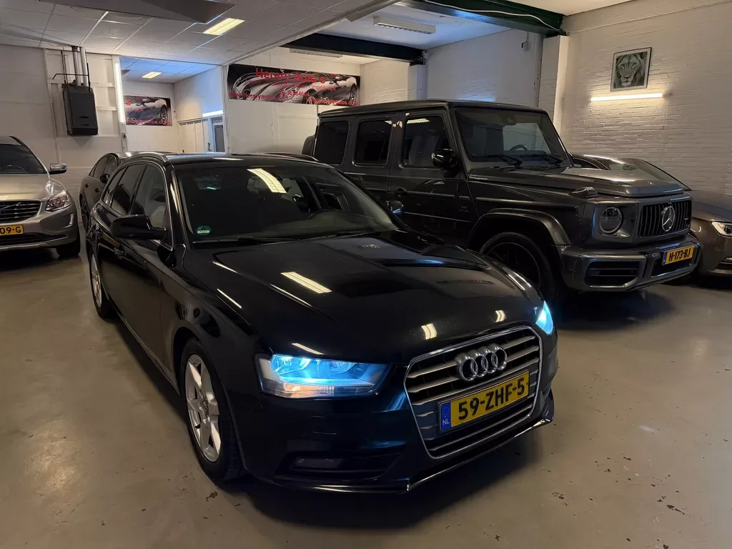 Audi A4 (2012) — foto 1