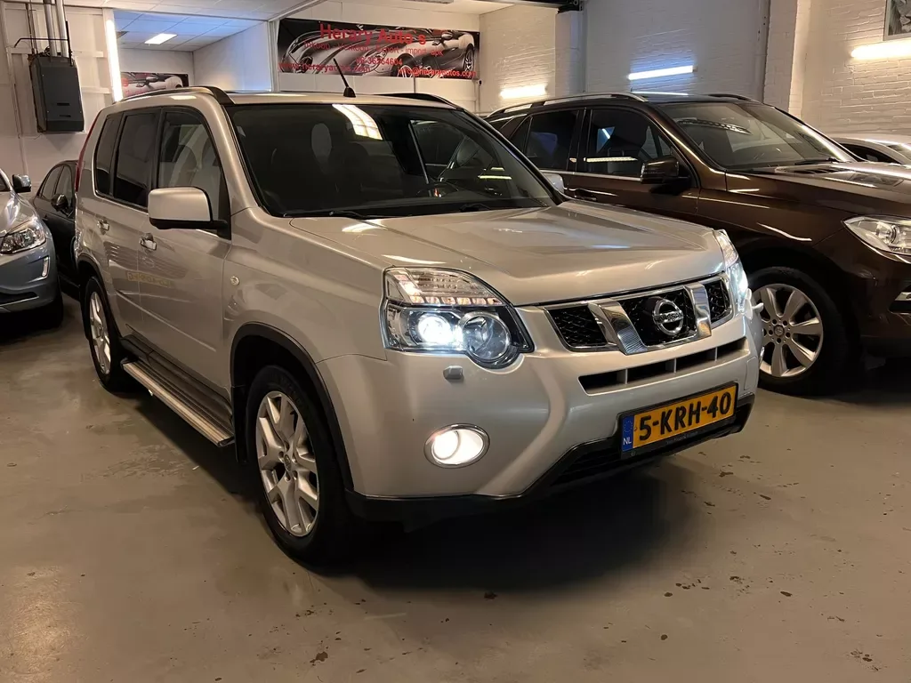 Nissan X-Trail (2013) — foto 1