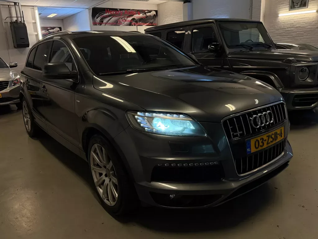 Audi Q7 (2013) — foto 1