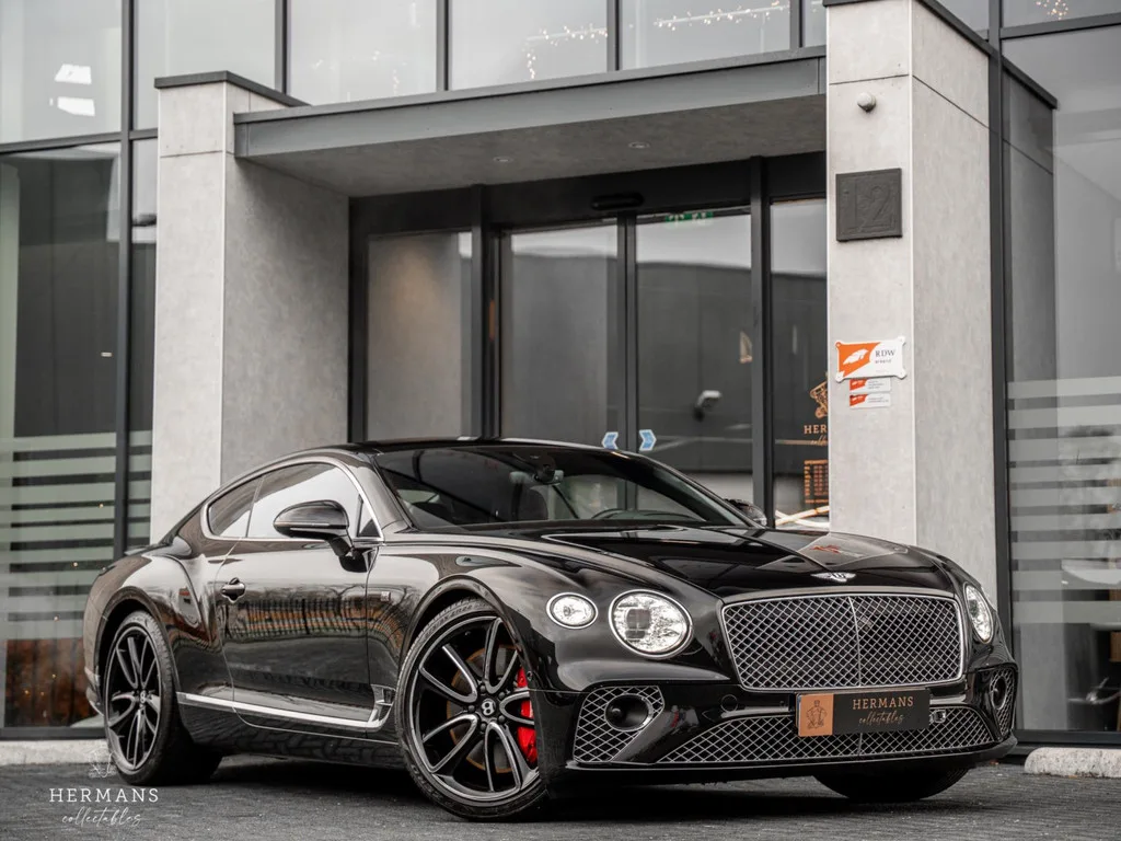 Bentley Continental GT (2018) — foto 1