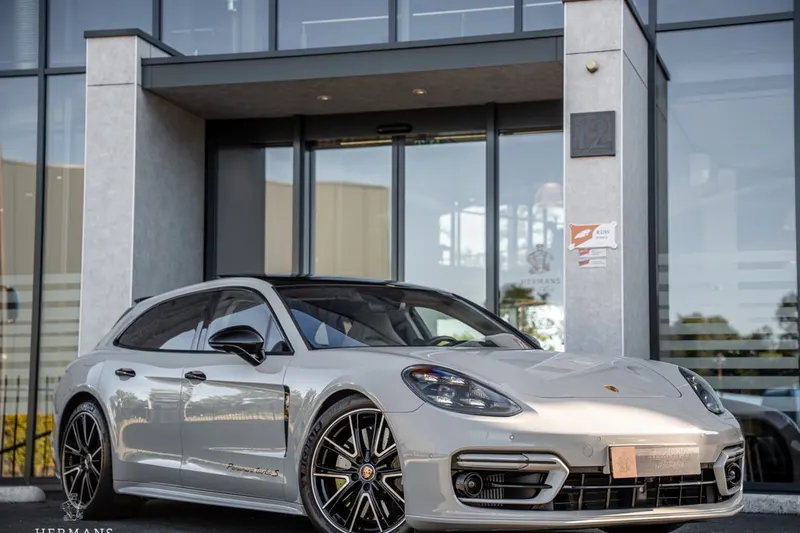 Porsche Panamera (2021)