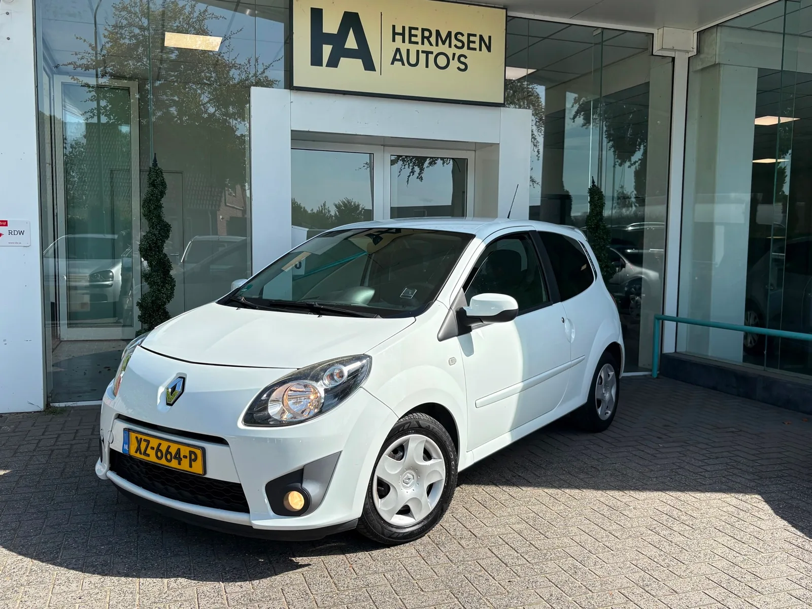 Renault Twingo (2010) — foto 1