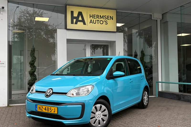 Volkswagen Up! (2017)