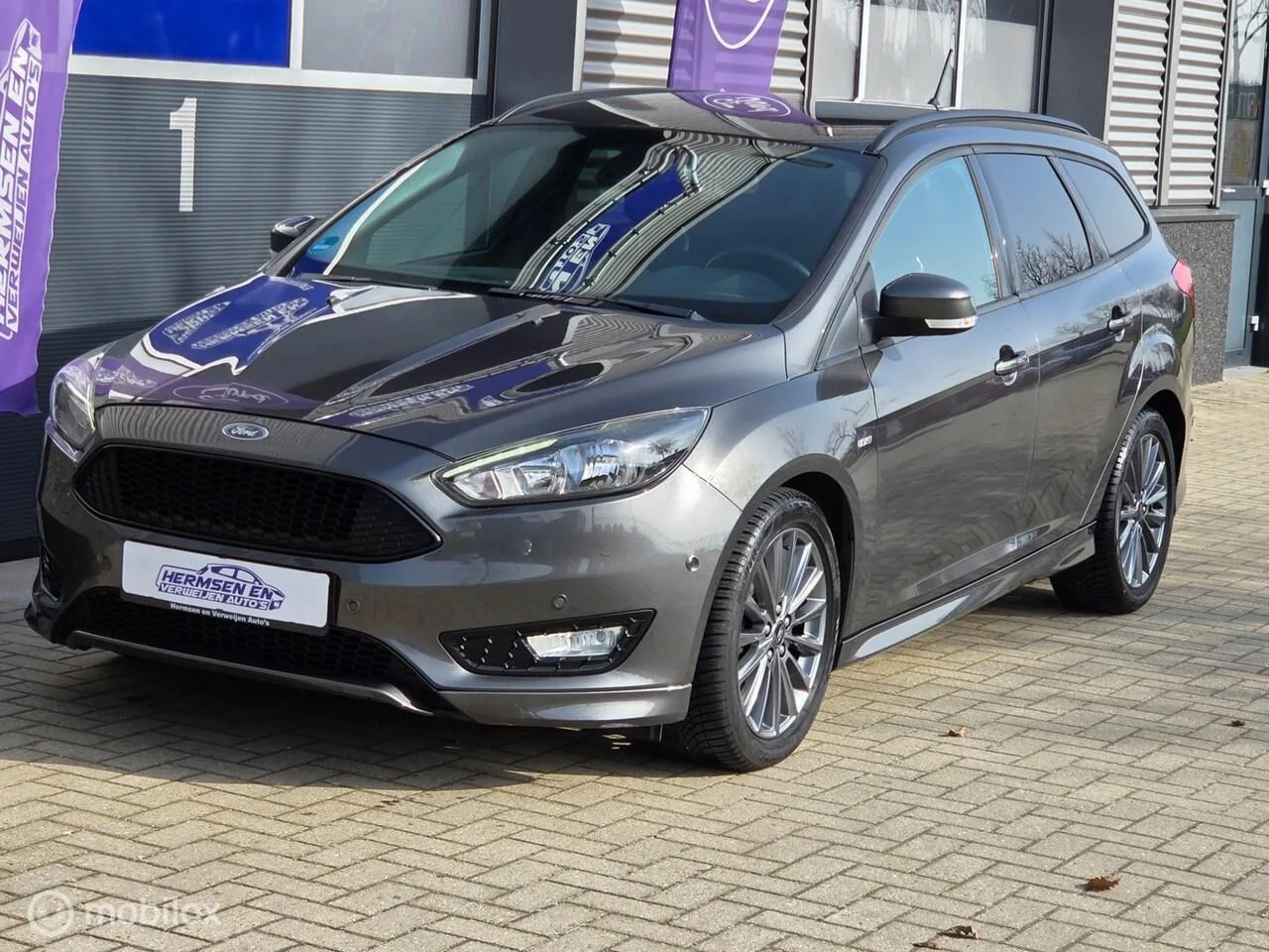 Ford Focus (2017) — foto 1