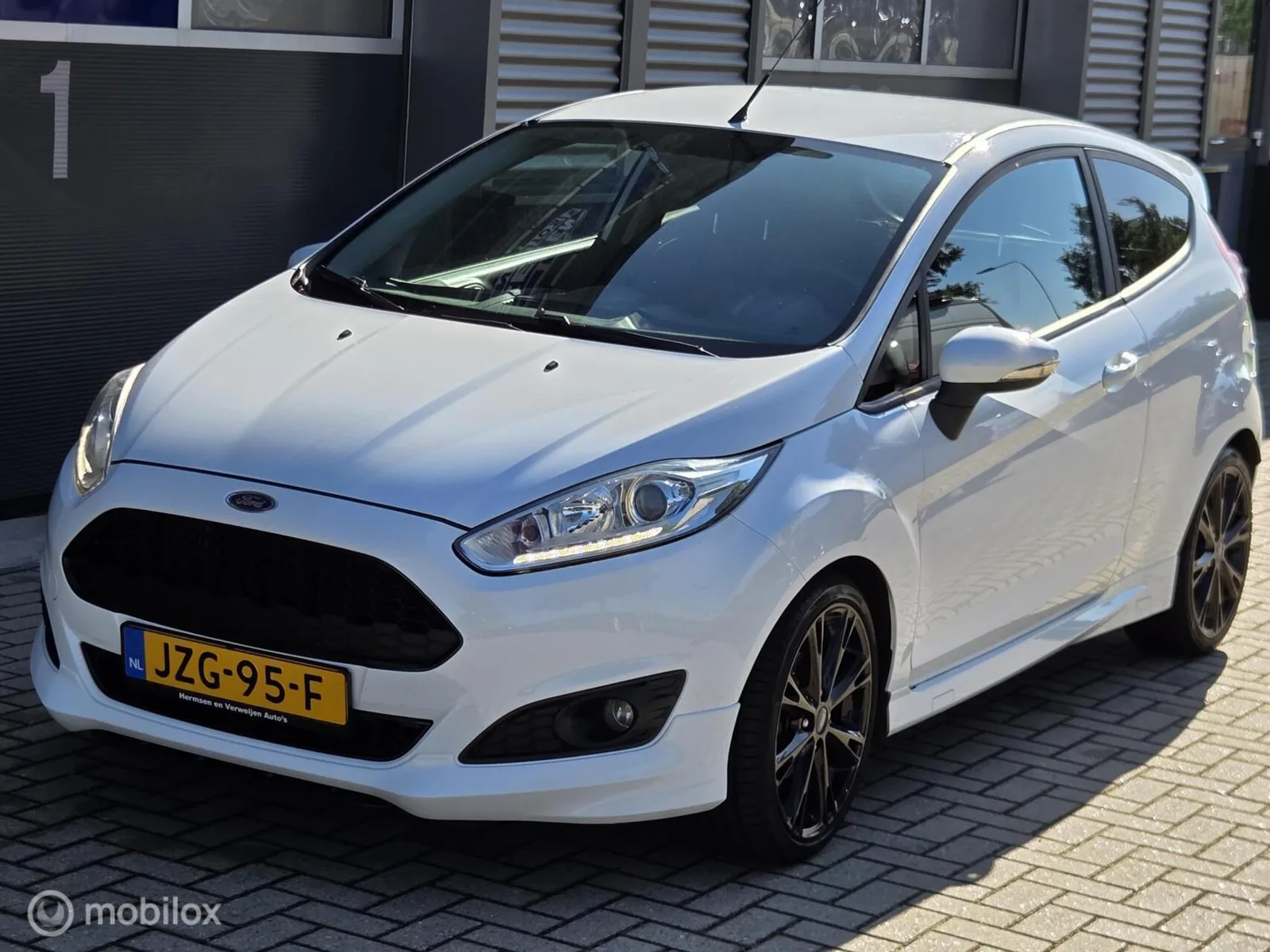 Ford Fiesta (2014) — foto 1