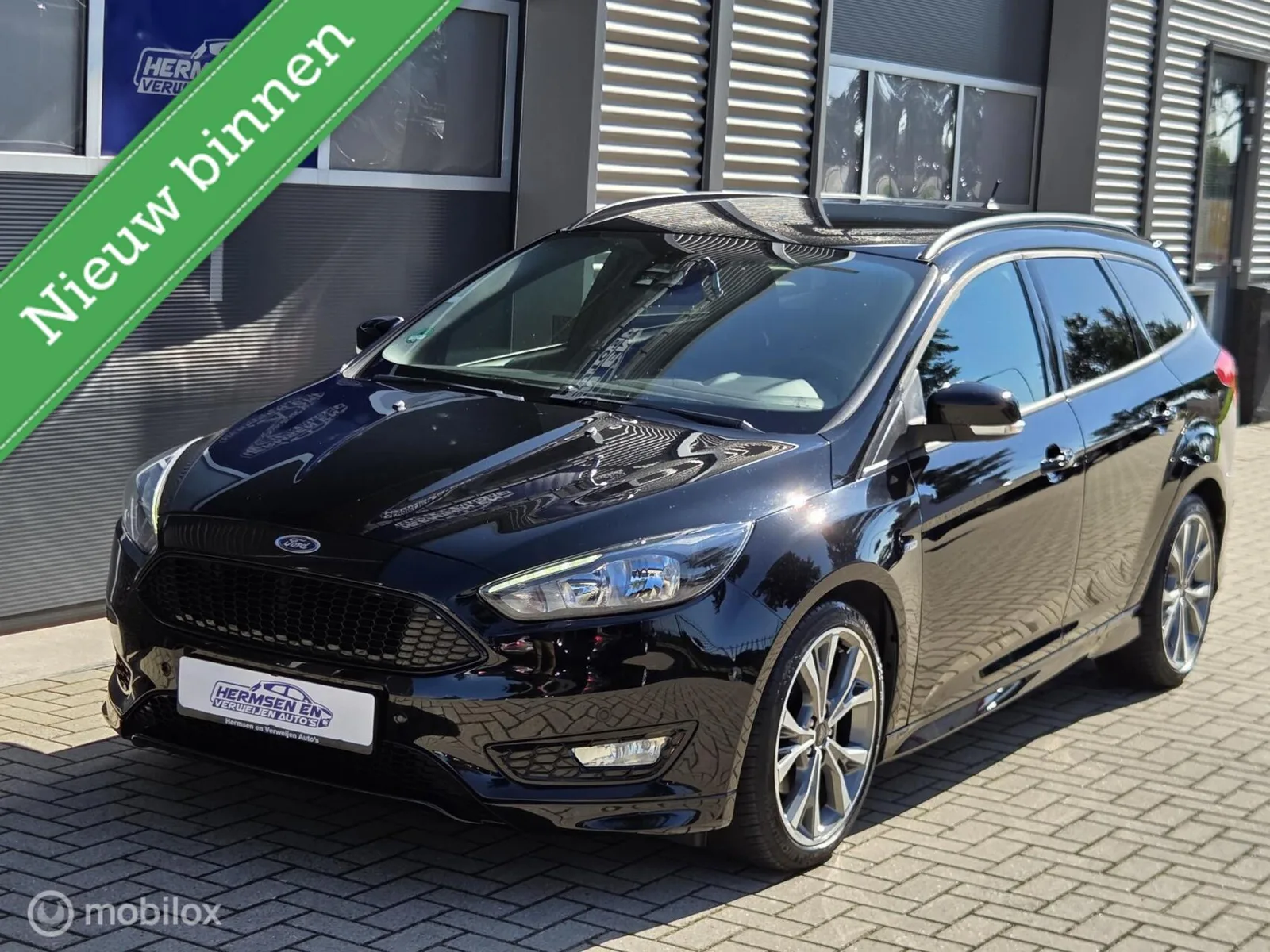 Ford Focus (2018) — foto 1