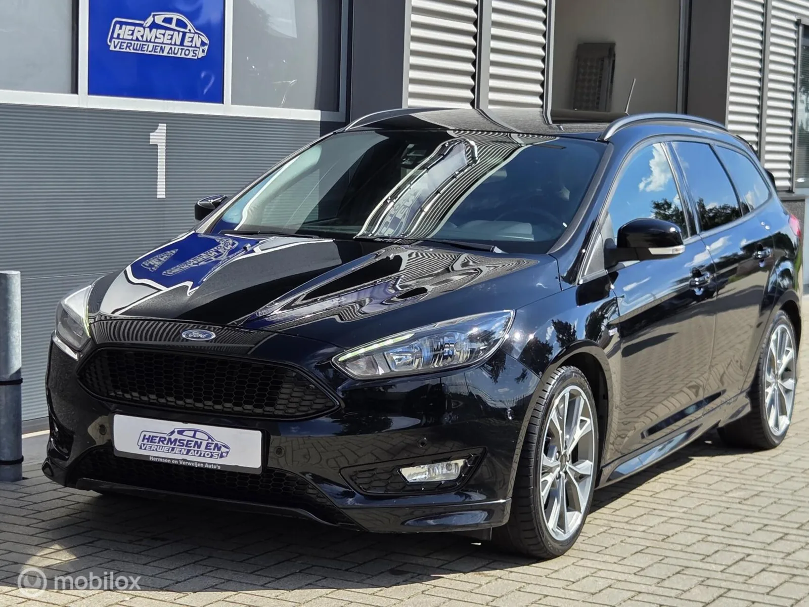 Ford Focus (2018) — foto 1