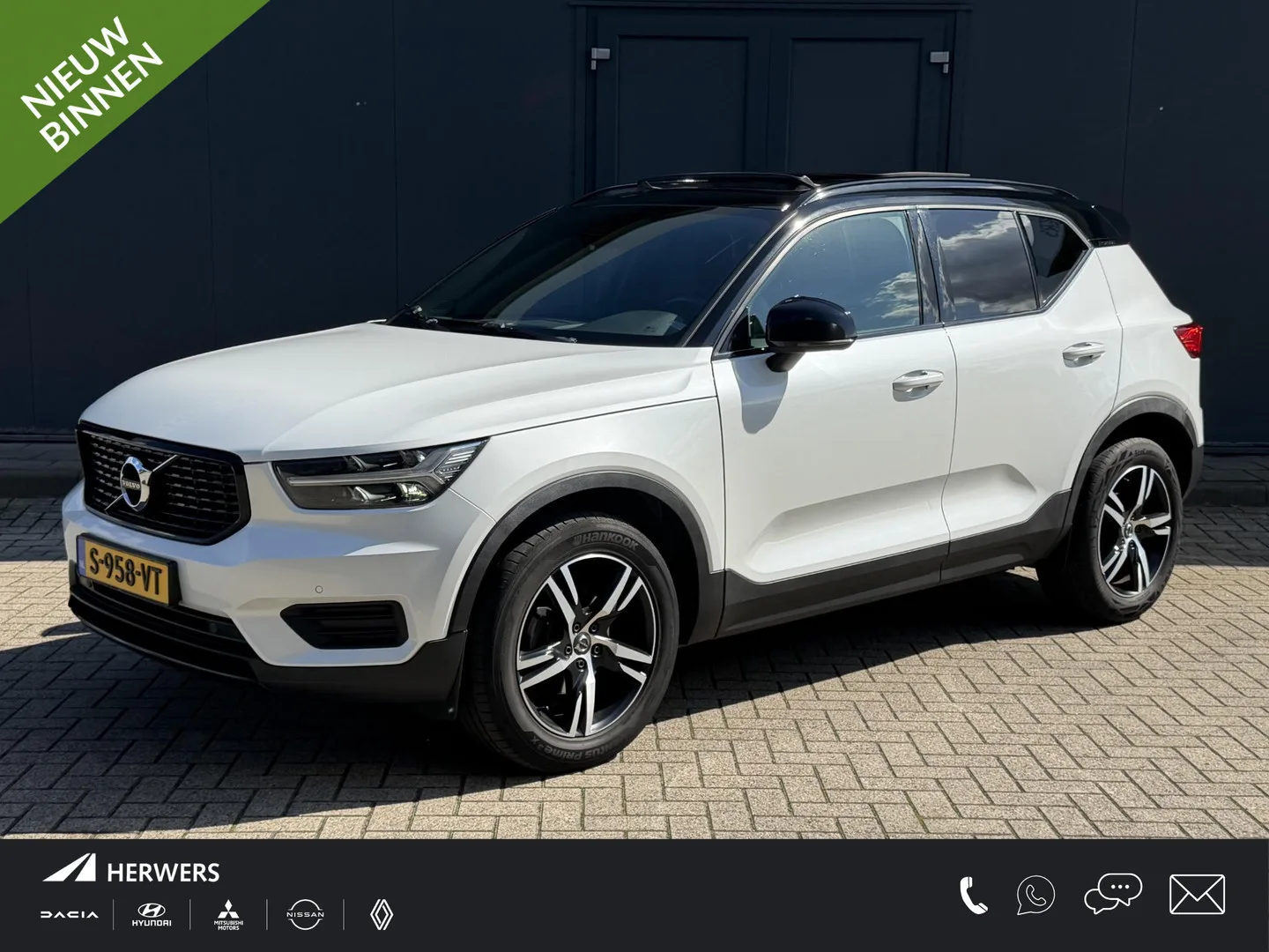 Volvo XC40 (2020) — foto 1