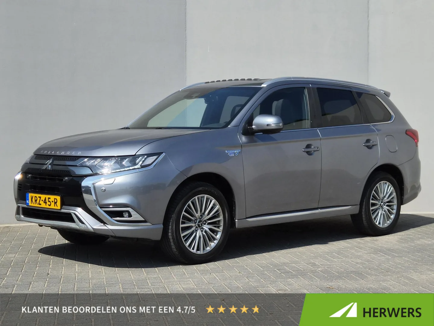Mitsubishi Outlander (2019) — foto 1