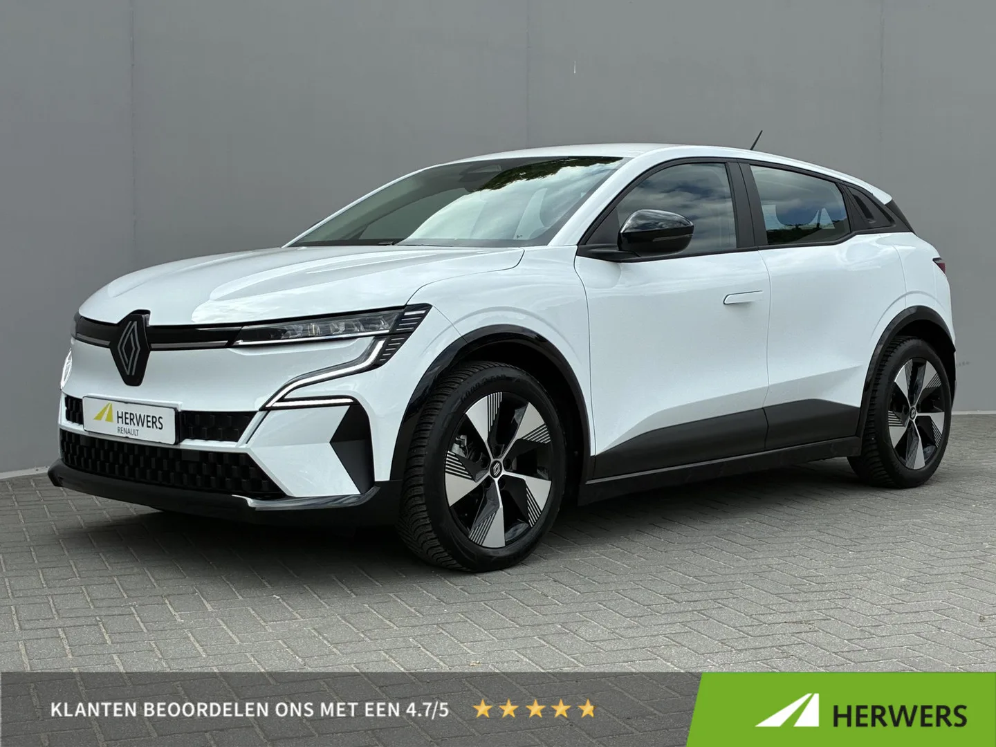 Renault Mégane E-Tech (2022) — foto 1