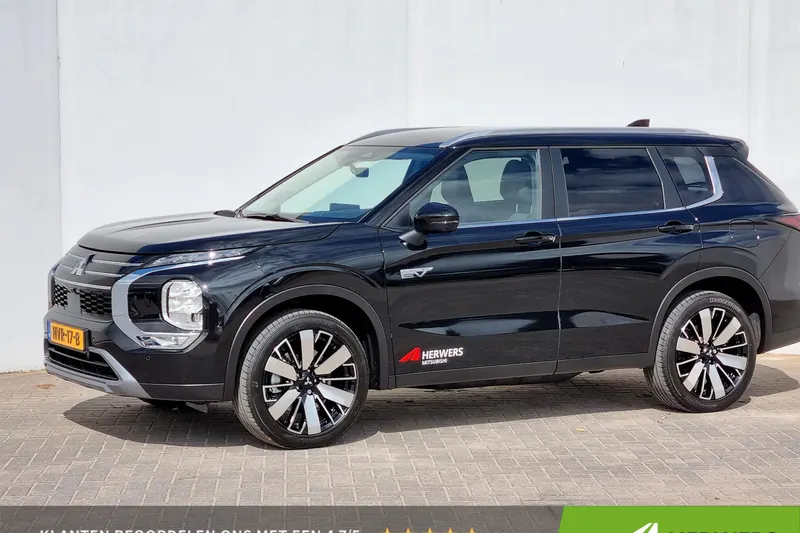 Mitsubishi Outlander (2025)