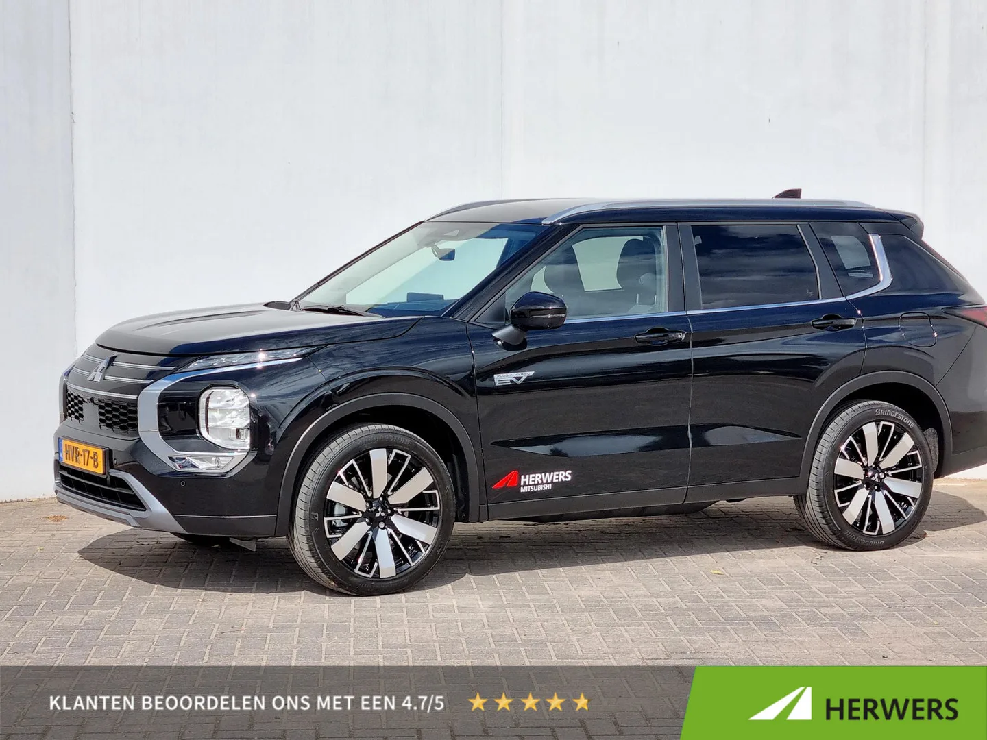 Mitsubishi Outlander (2025) — foto 1