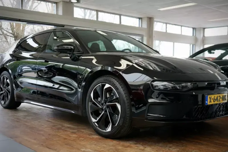 Zeekr 001 (2023)