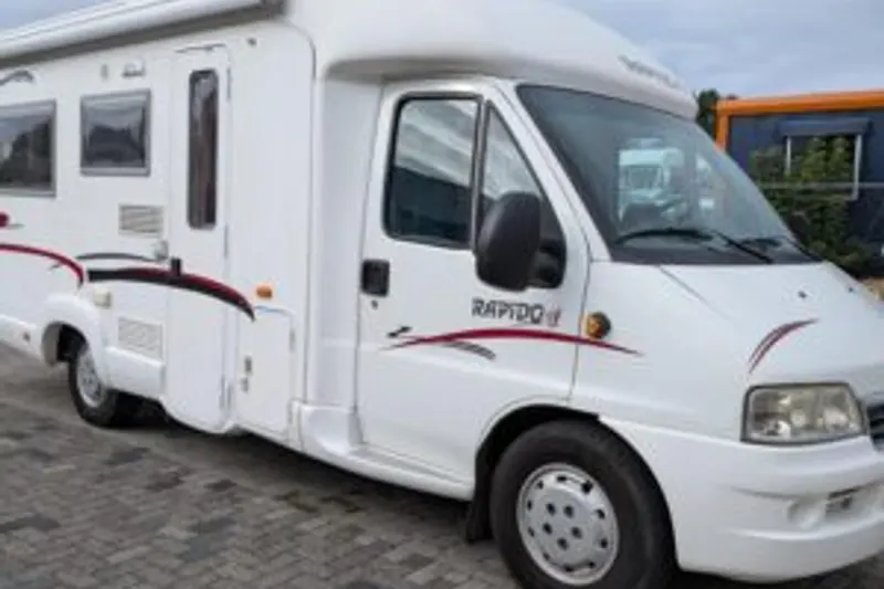 Rapido 765F/ (2004)