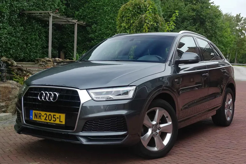 Audi Q3 (2017)