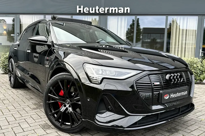 Audi e-tron (2021)
