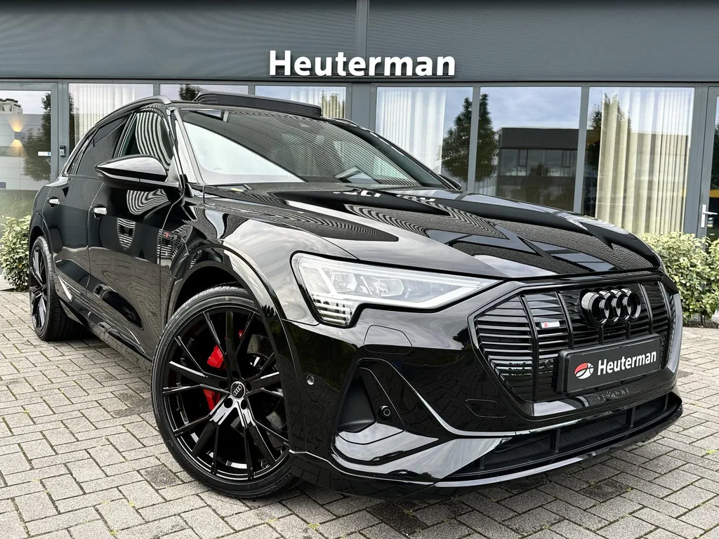 Audi e-tron (2021) — foto 1
