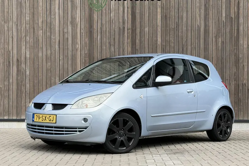 Mitsubishi Colt (2006)
