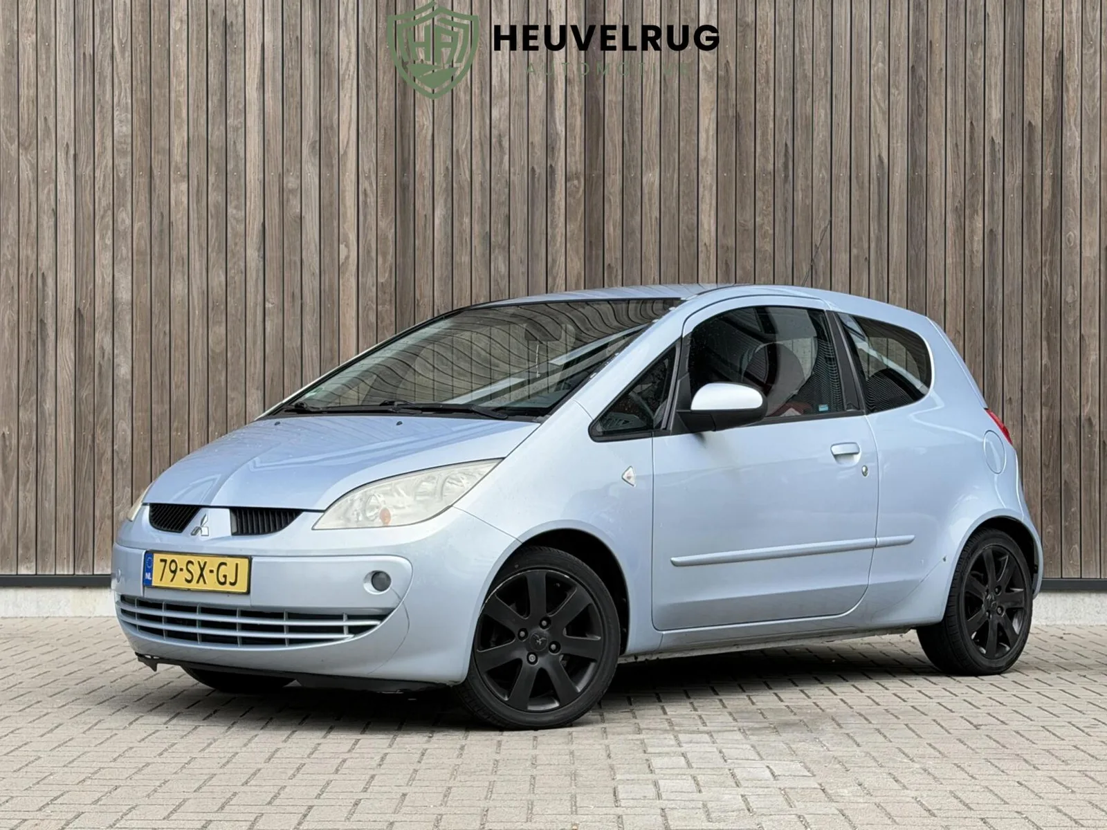 Mitsubishi Colt (2006) — foto 1