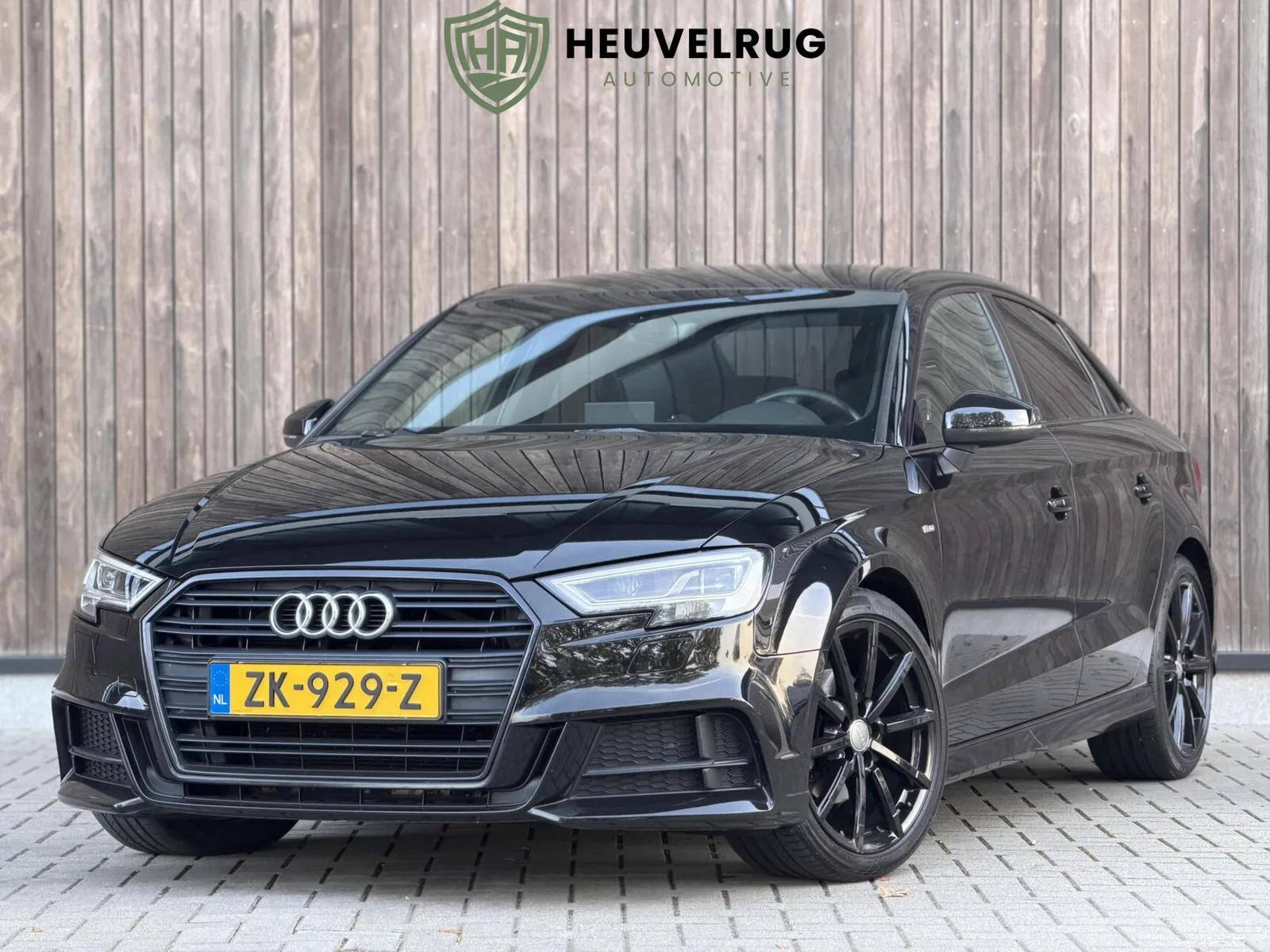 Audi A3 (2019) — foto 1