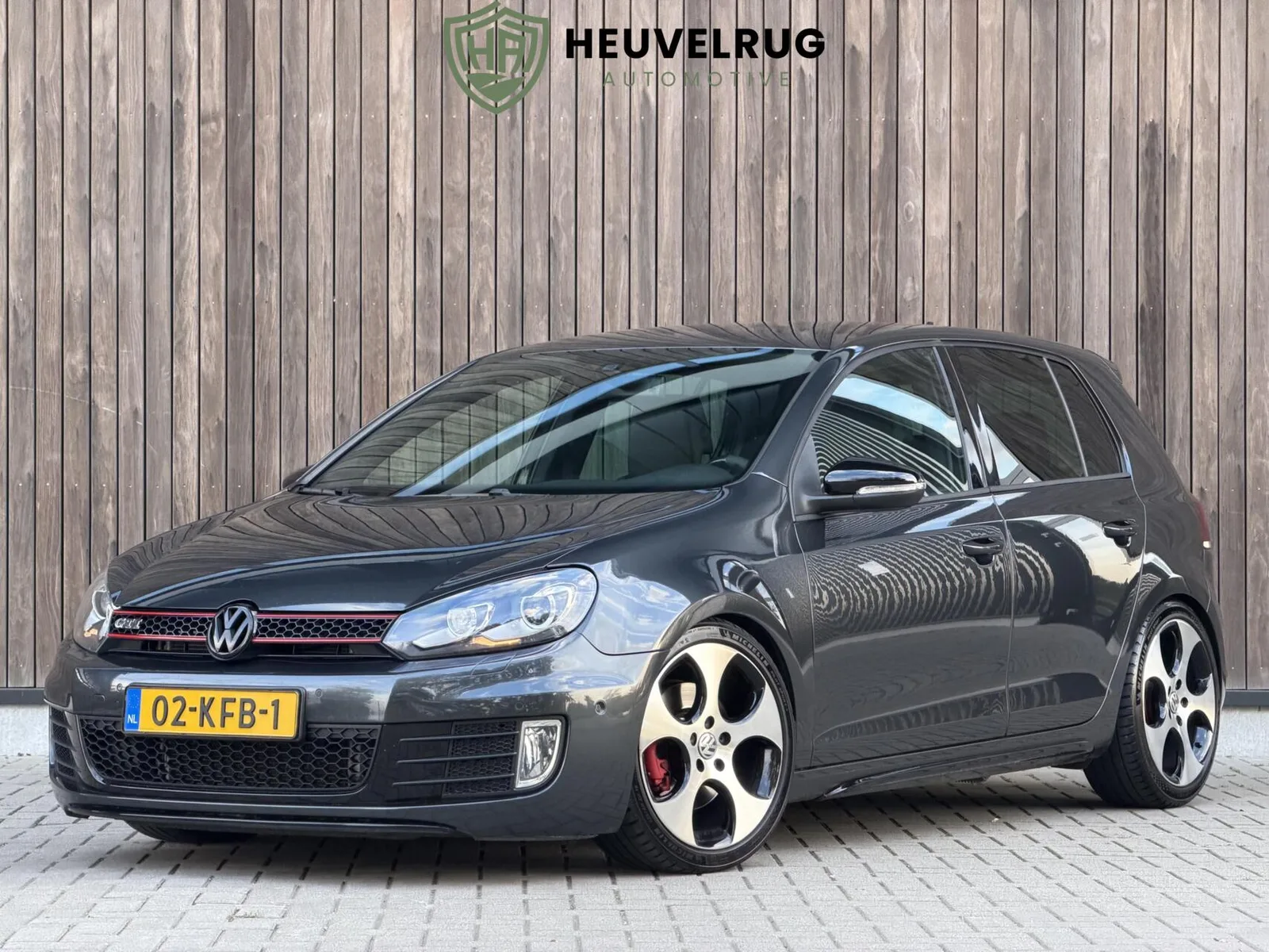 Volkswagen Golf (2009) — foto 1