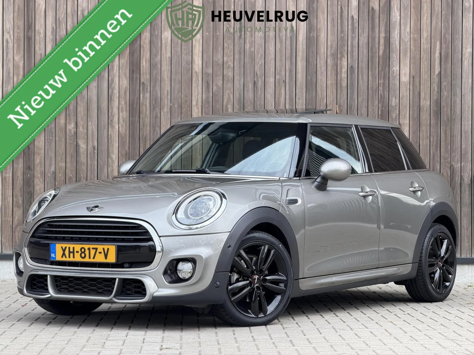 MINI Cooper (2018) — foto 1