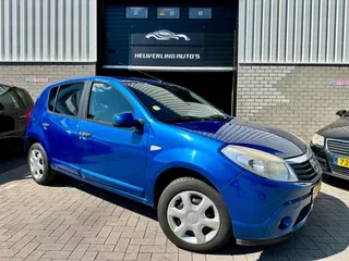 Dacia Sandero (2010) — foto 1