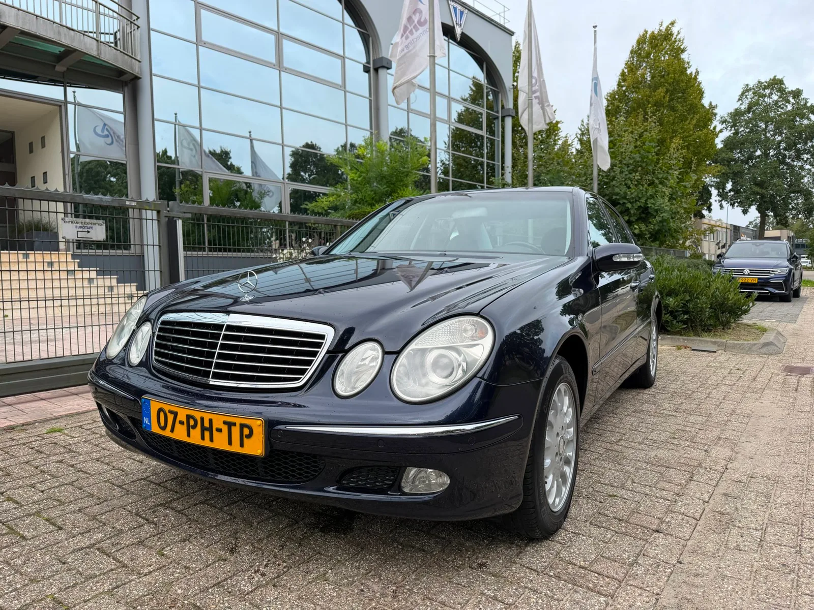 Mercedes-Benz E-Klasse (2004) — foto 1