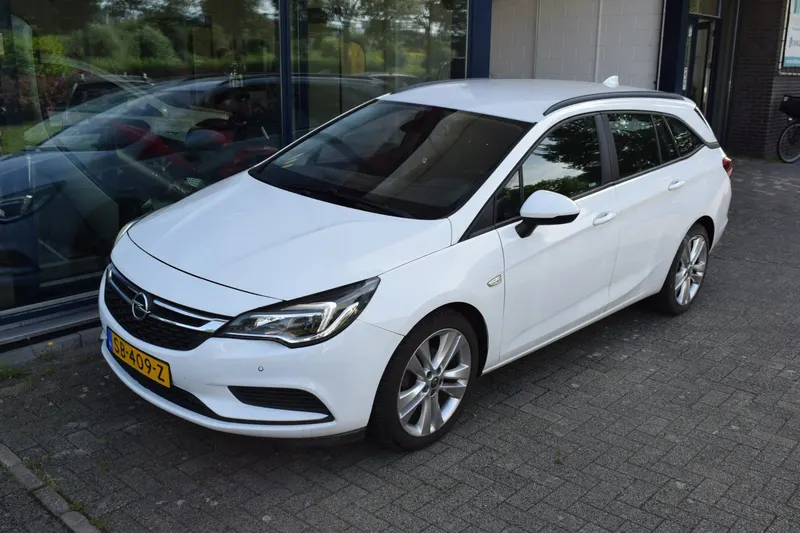 Opel Astra (2018)