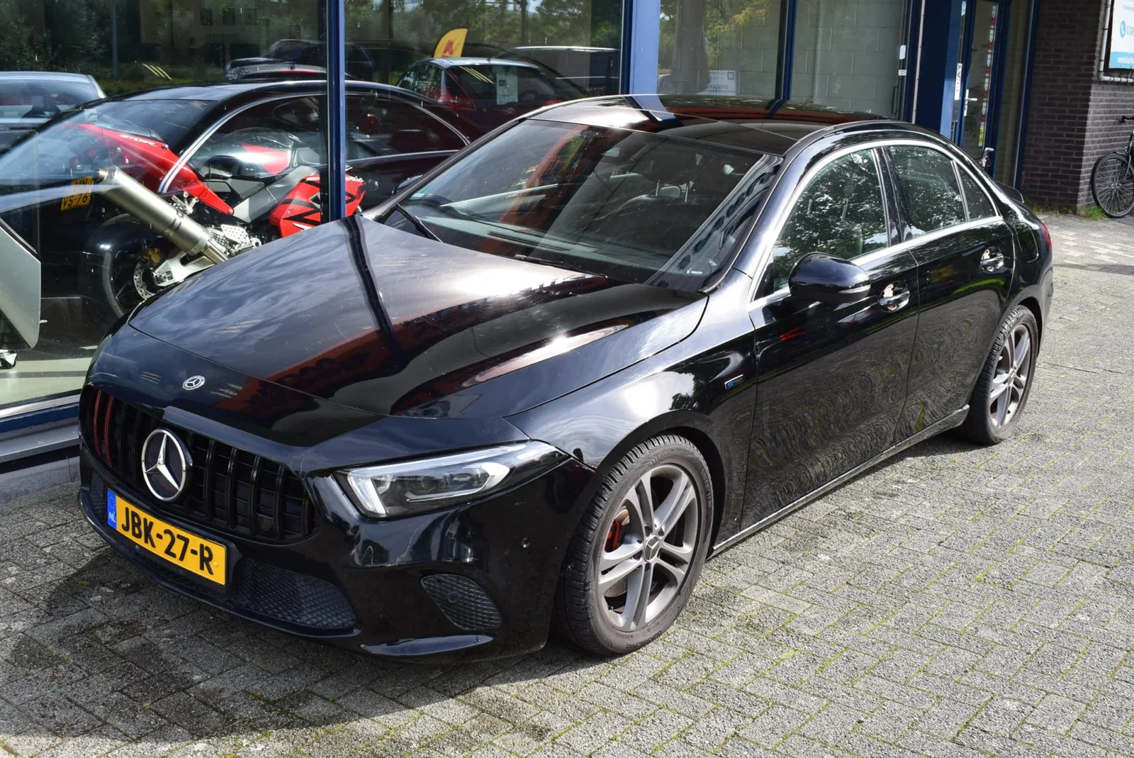 Mercedes-Benz A-Klasse (2020) — foto 1