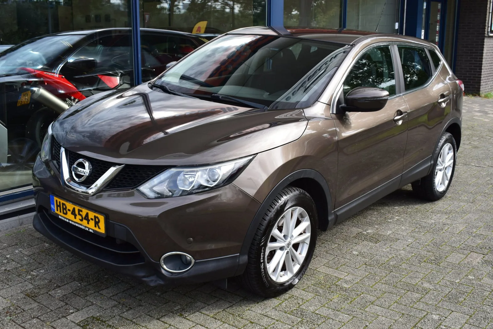 Nissan Qashqai (2015) — foto 1