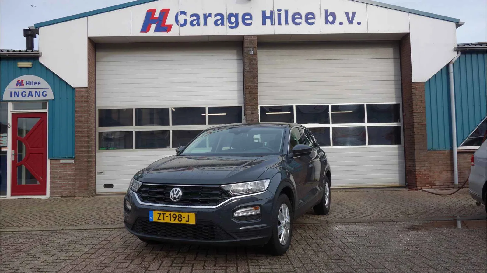 Volkswagen T-Roc (2019) — foto 1