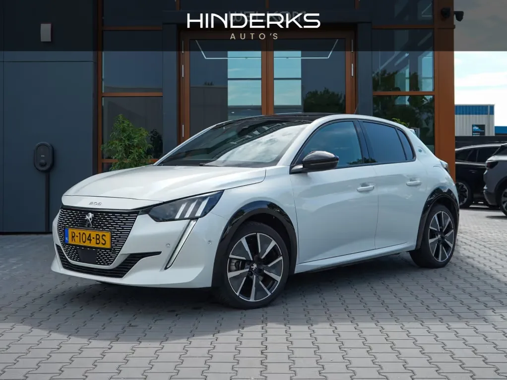 Peugeot e-208 (2022) — foto 1