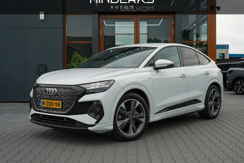 Audi Q4 e-tron (2021)