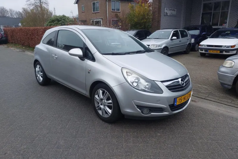 Opel Corsa (2010)